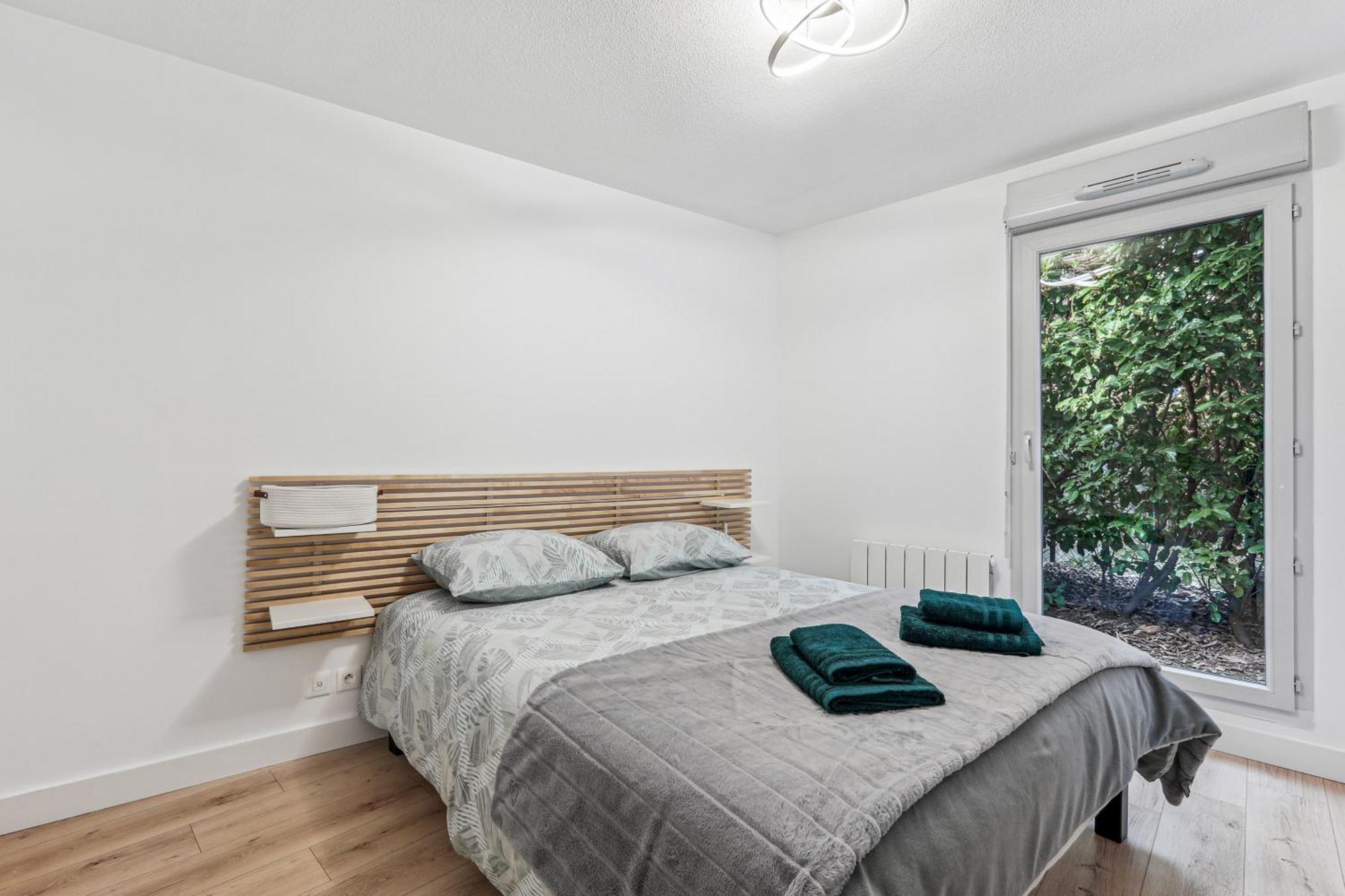 Comfort And Tranquility Near Lyon And Groupama Stadium, 4 Personnes Meyzieu Eksteriør bilde
